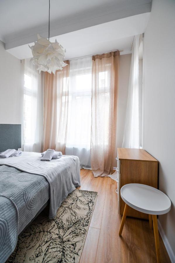 Boutique 2-Bedroom Apartment In 소피아 외부 사진